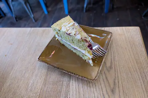 Little Gem Coffee And Cake House photo 4
